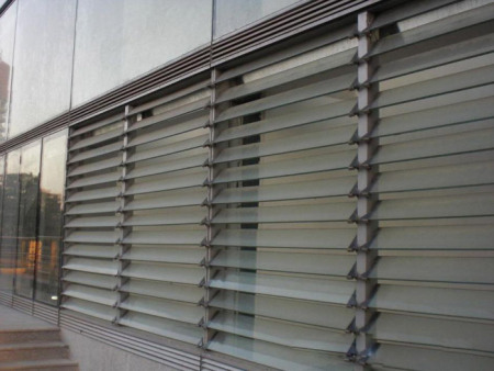 鋁合金百葉窗(chuāng)